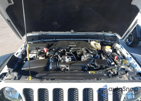 2020 Jeep Wrangler Unlimited Sahara Altitude 4X4 from USA, damaged, VIN 1C4HJXEG3LW200693